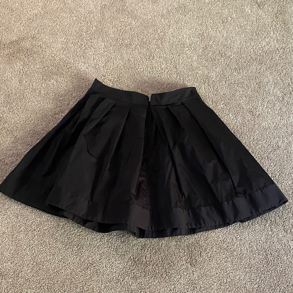 Polo Ralph Lauren Dresses & Skirts - Polo Ralph Lauren Black Skater Skirt
